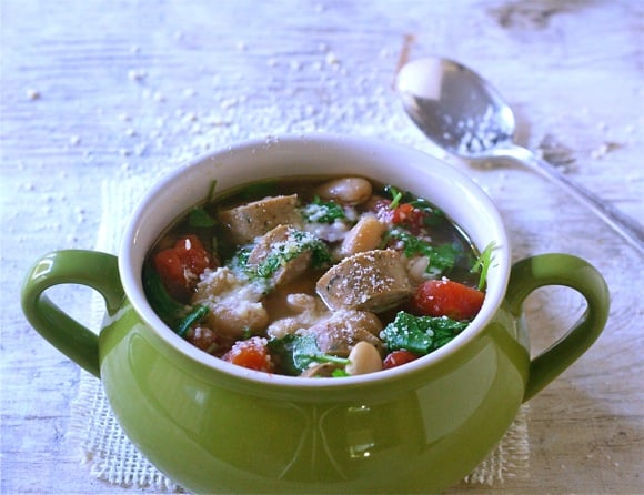 Quick Cannellini Bean Soup With Arugula