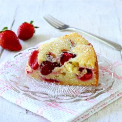 Strawberry-Ricotta Cake